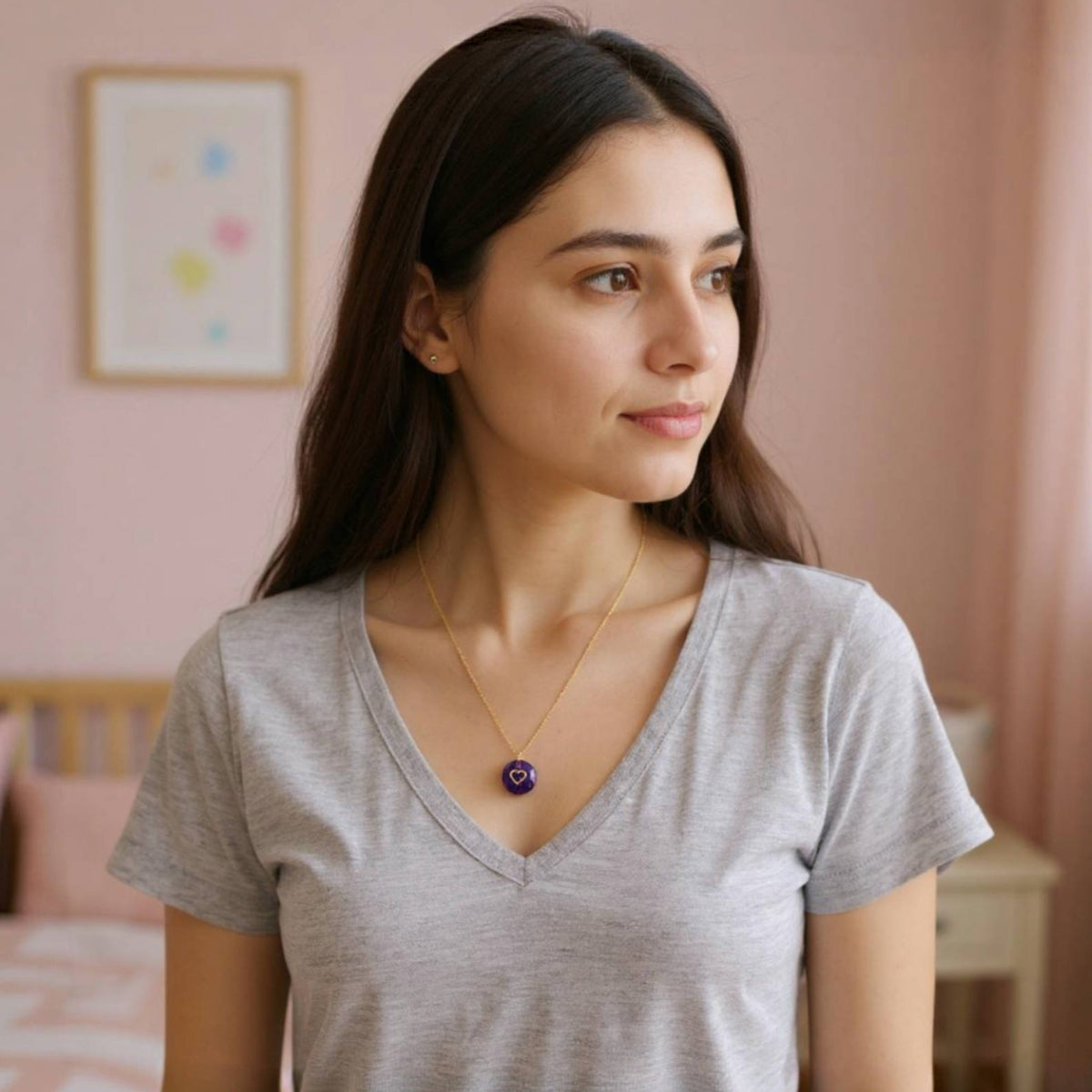 Collar bañado en oro 18K con colgante de piedra natural y un Corazón