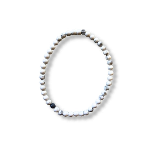 Pulsera de piedra natural Howlita y acero inoxidable