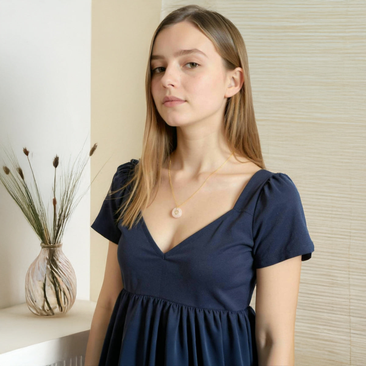 Collar bañado en oro 18K con colgante de piedra natural y un Corazón